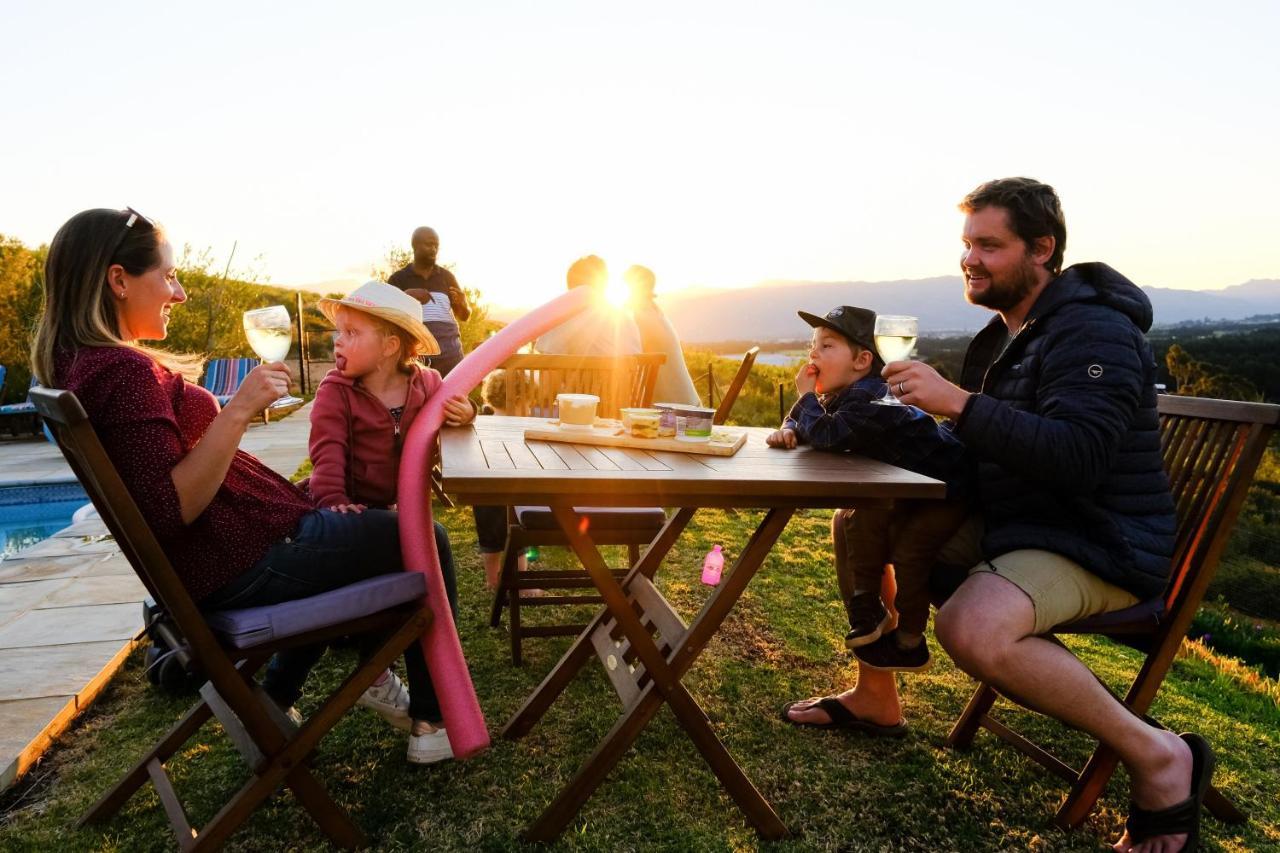 Big Sky Cottages Wolseley Esterno foto