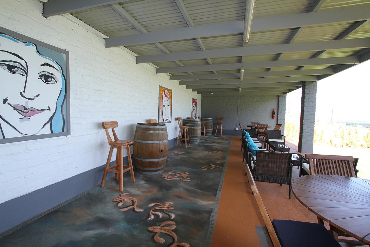 Big Sky Cottages Wolseley Esterno foto